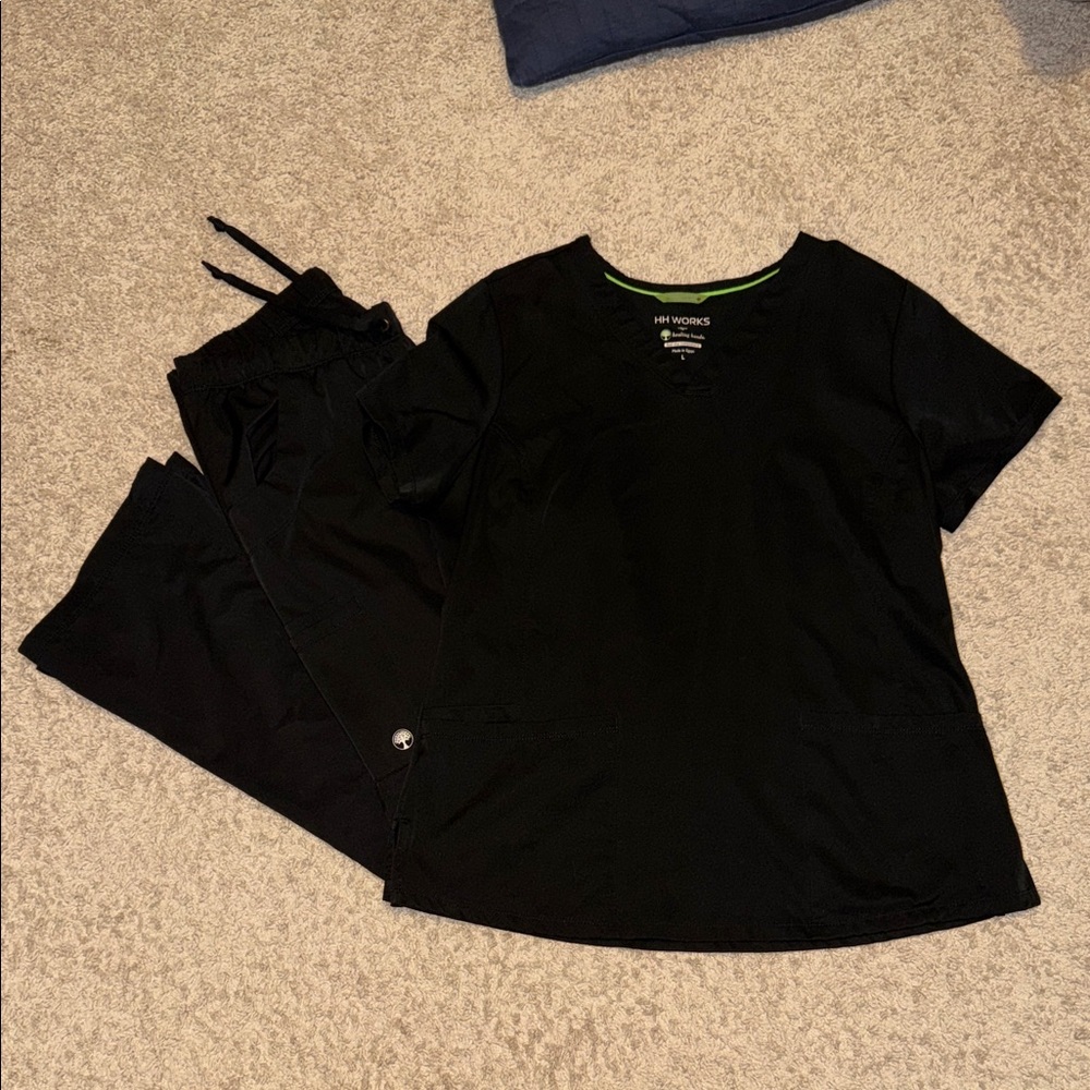 Healing Hands Black Scrub Top and Pants Set Large